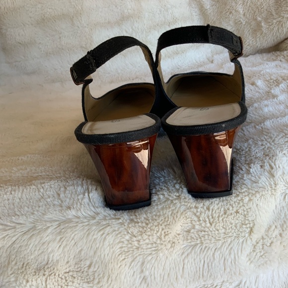 ST. JOHN Navy Blue Slingbacks w/ Turtoise Shell Heels women’s size 8 - Picture 6 of 8